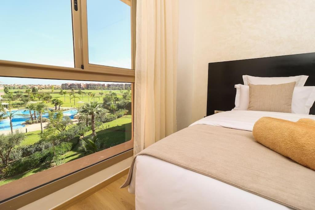 Cosy Appartemt Vue Sur Golf Et Montagne Маракеш Екстериор снимка